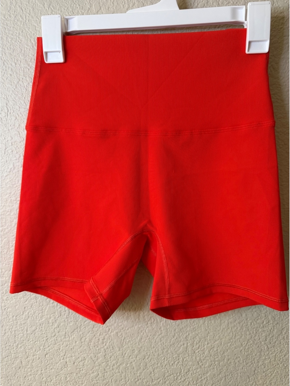 Halara Large Orange-red Ribbed Biker Shorts